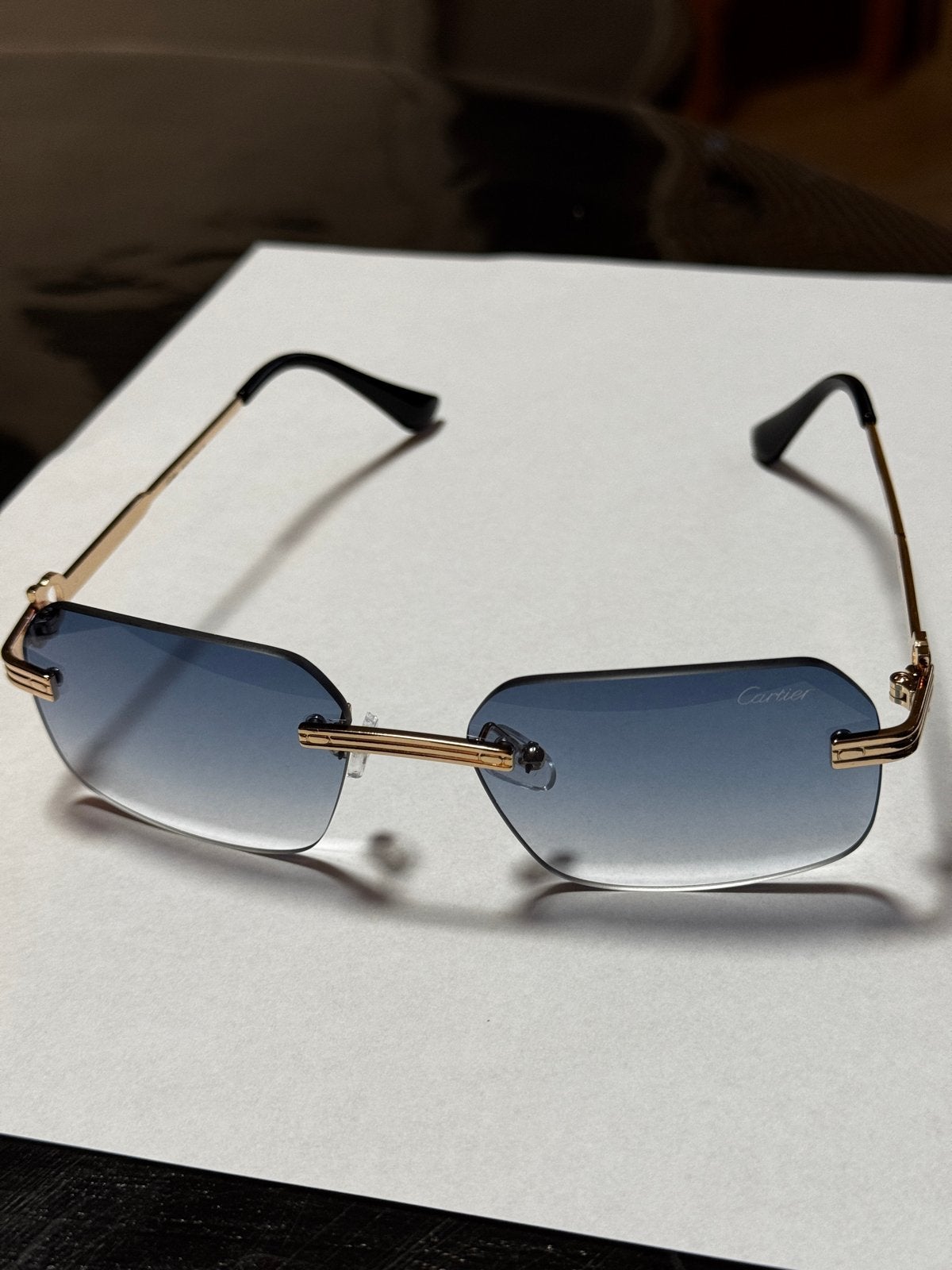 Cartier Zonnebril - Stijlvol en Tijdloos Design, Zonnebril, Blauw, Zo goed als nieuw, Ophalen