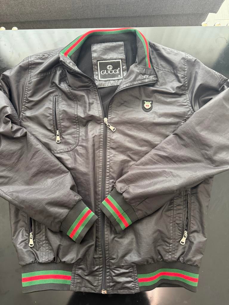 Heren Gucci jas met streepdetails, Ophalen of Verzenden, Gedragen, Maat 52/54 (L), Zwart