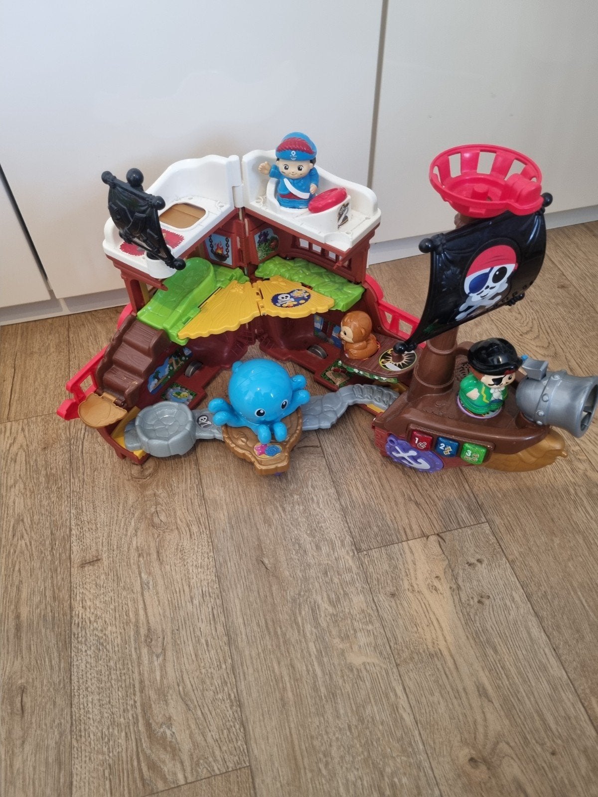 v-tech piratenschip, Ophalen