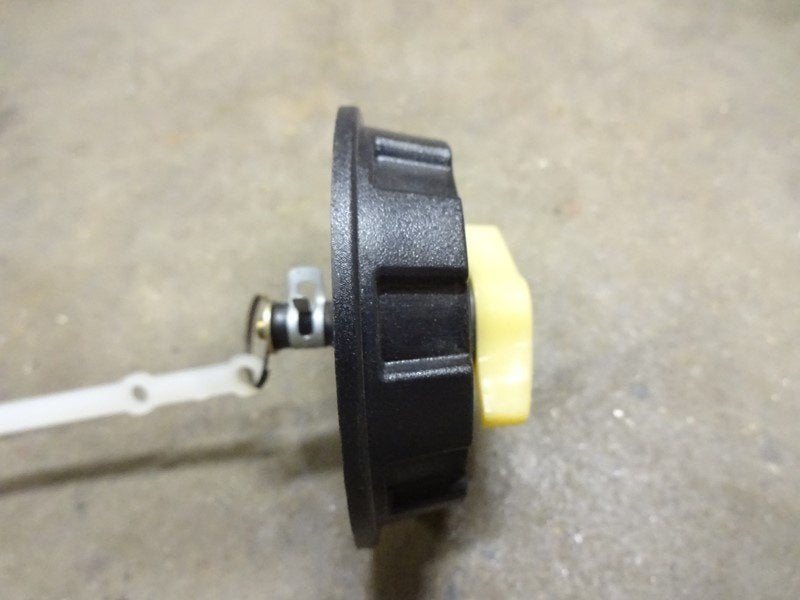 Tankdop voor 4 of 5 pk Mercury/ Mariner 2 tact bbm, Ophalen, Nieuw, Motor en Techniek