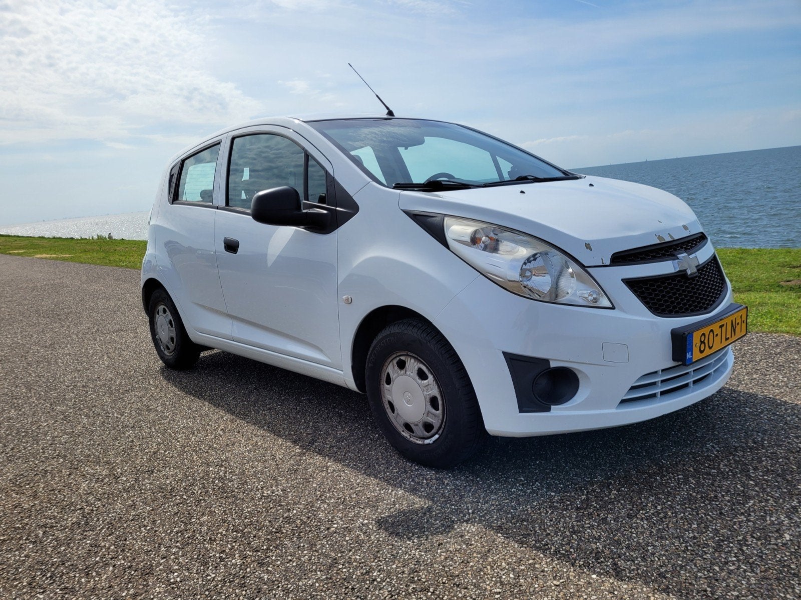 Chevrolet Spark 1.0 Bifuel 2012 LPG !! goed onderhouden, Auto's, 15 km/l, 37 €/maand, Wit, Origineel Nederlands
