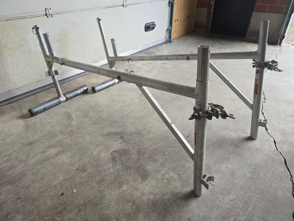 Aluminium uitwijkconsole dakkapel, Doe-het-zelf en Verbouw, Steigers, Ophalen, Zo goed als nieuw, Rolsteiger of Kamersteiger, Minder dan 2 meter