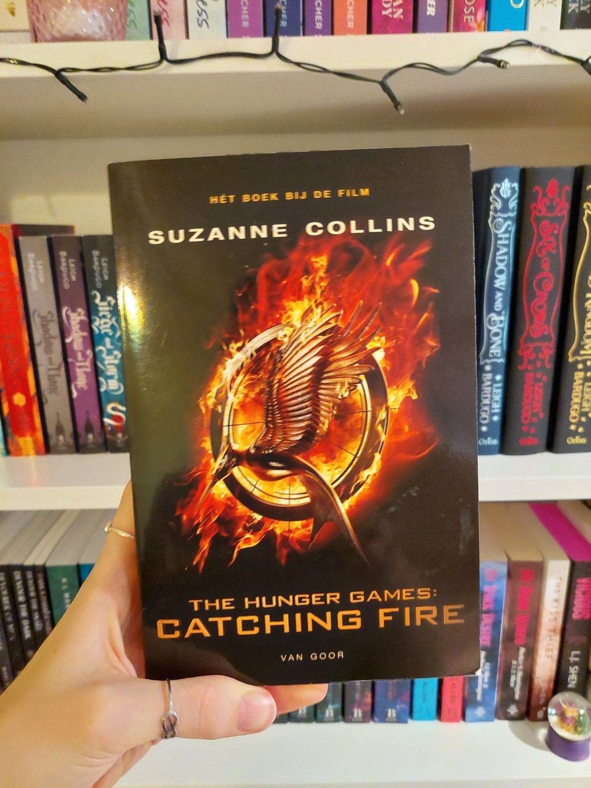 The Hunger games, catching fire, Boeken, Ophalen of Verzenden, Zo goed als nieuw, Suzanne Collins