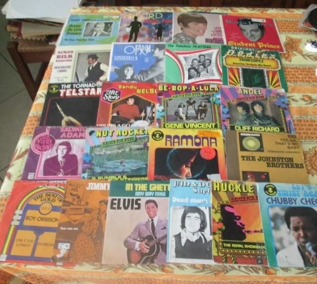 47 Vinyl Singles - Oldies van de jaren 60, Ophalen of Verzenden, Zo goed als nieuw, Pop