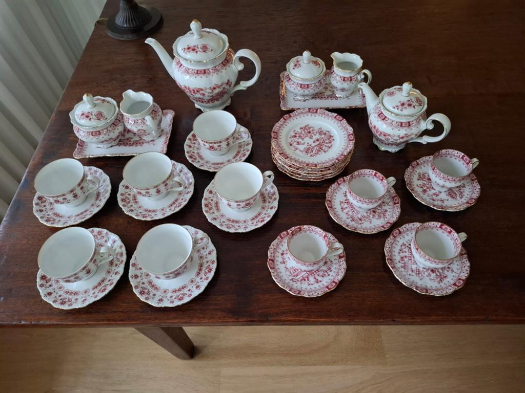 Seltmann Weiden Theresia servies rood., Ophalen of Verzenden, Porselein, Overige stijlen, Kop(pen) en/of Schotel(s)
