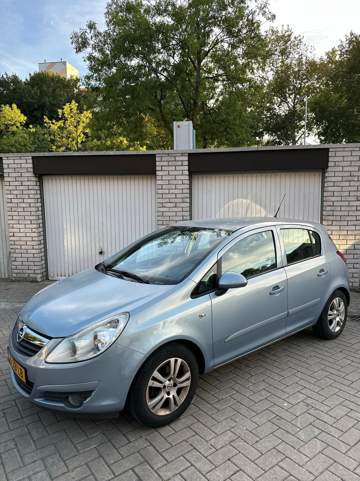 Opel Corsa 1.2 16V 5D 2008 Blauw NAP, AIRCO,CRUISE,TREKHAAK, Voorwielaandrijving, Blauw, 1229 cc, 49 €/maand