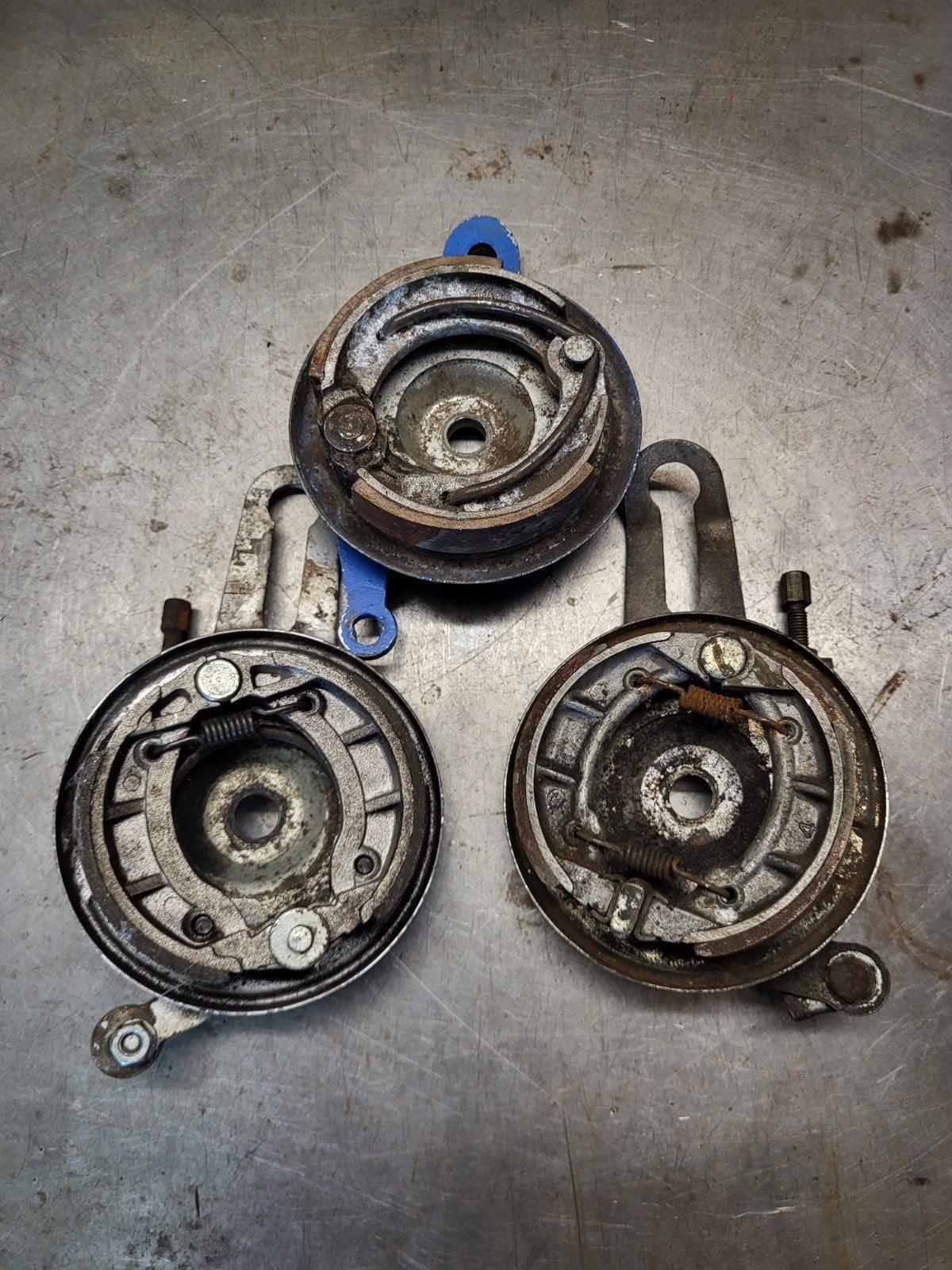 Remsegmenten Tomos A3/S25 - 2x achter, 1x voorwiel, Ophalen of Verzenden, Gebruikt, Tomos onderdelen