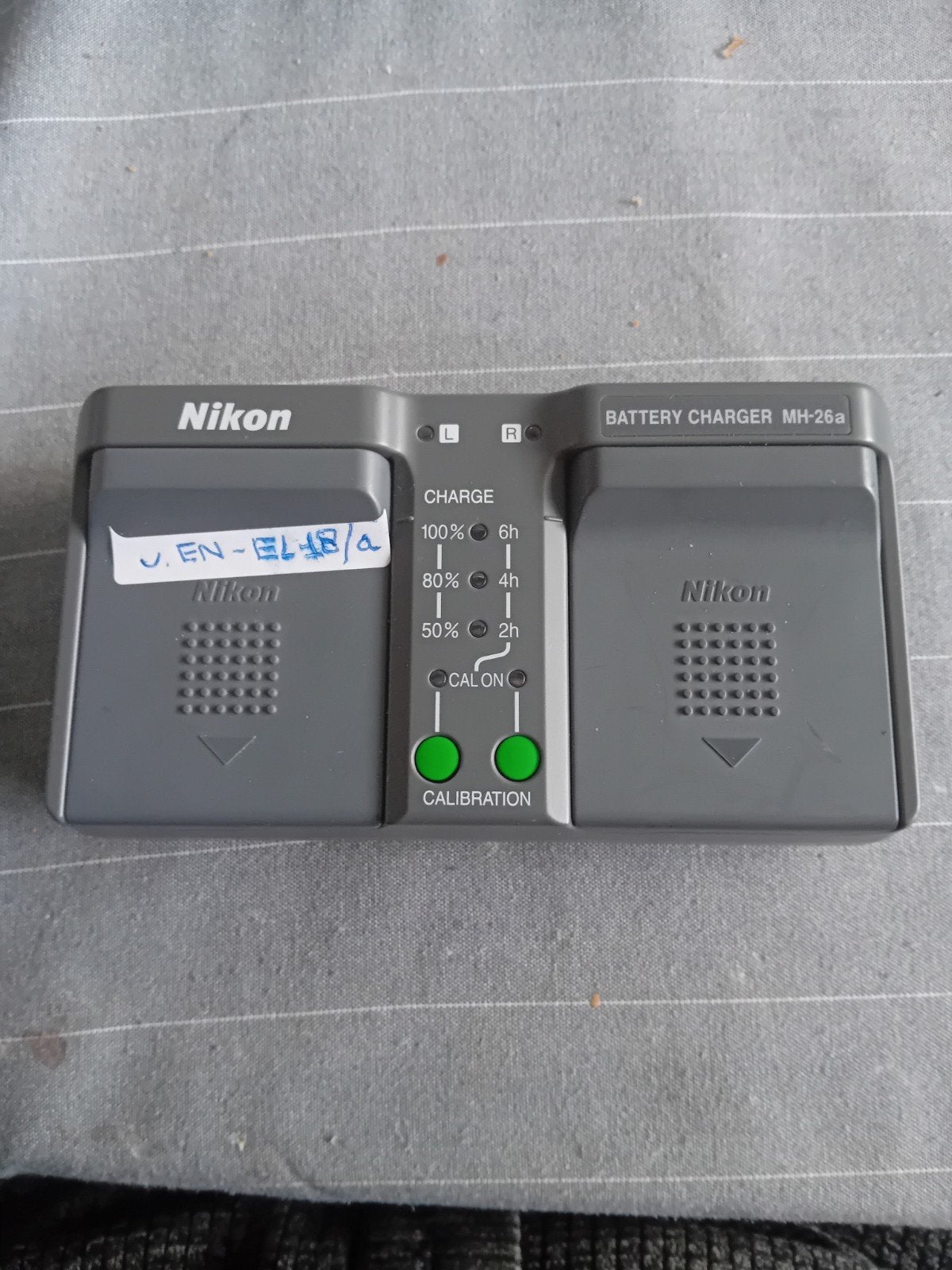 Nikon MH-26a lader. Nikon orgineel. 100% oke.Voor EL-18 accu, Refurbished, Inclusief stroomkabel