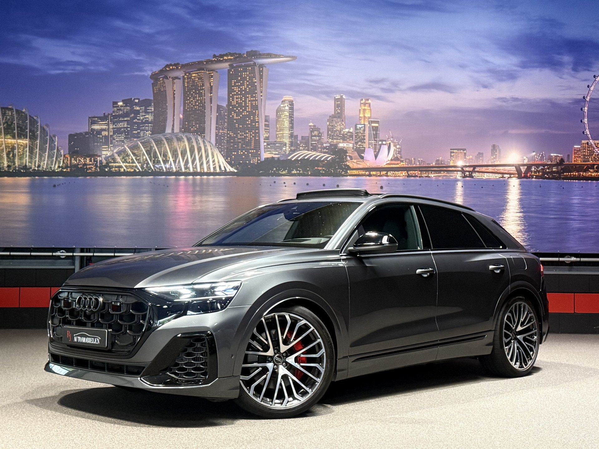 Audi Q8 60 TFSI e quattro Competition 462PK BTW|Trekhaak|Mem, Automaat, Dealer onderhouden, Gebruikt, 2995 cc