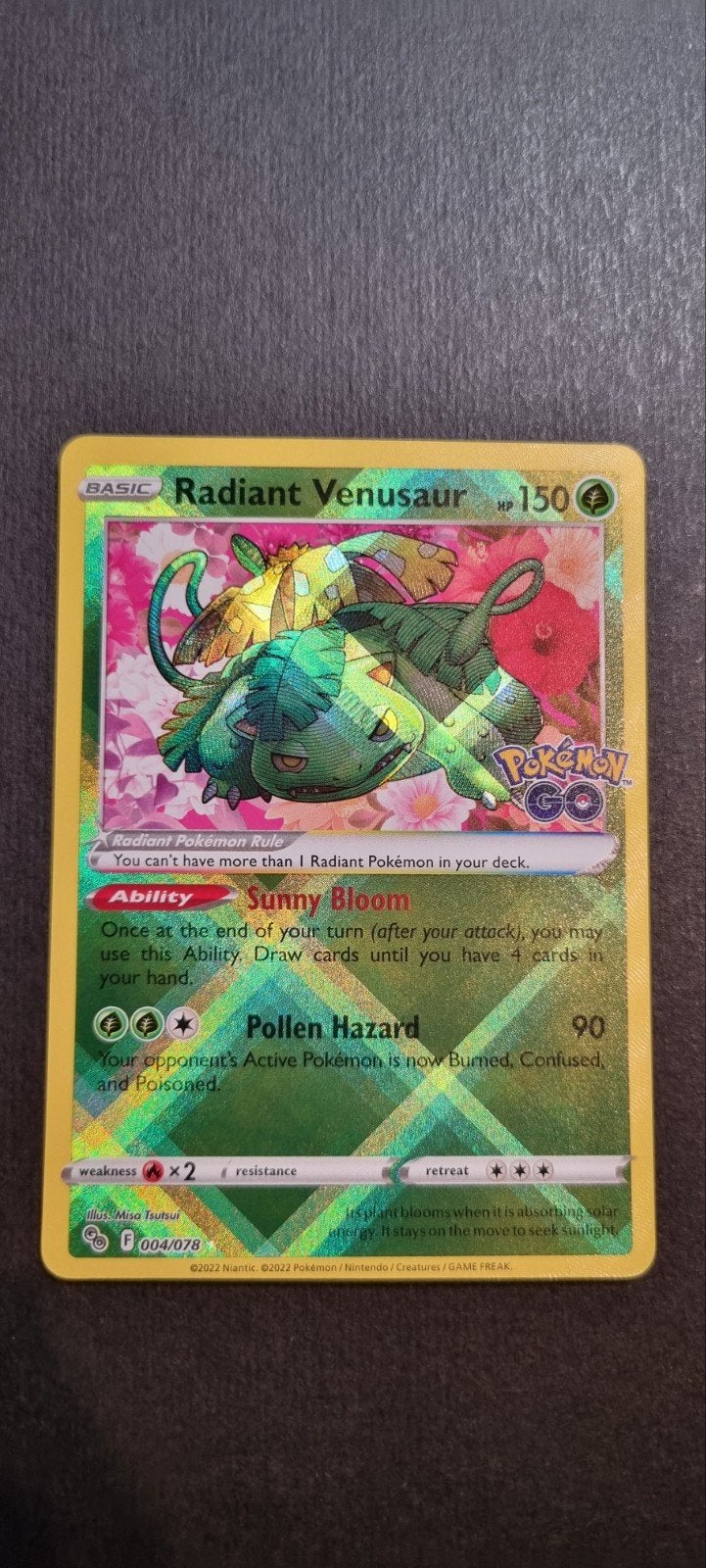 Radiant Venusaur PGO 004, Ophalen of Verzenden, Zo goed als nieuw, Losse kaart, Foil