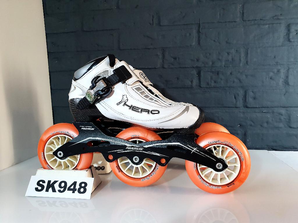 DMB Hero Skeelers Skates 3x100 100mm Wielen Maat 35, Verzenden, Nieuw, Kinderen, Inline skates 4 wielen