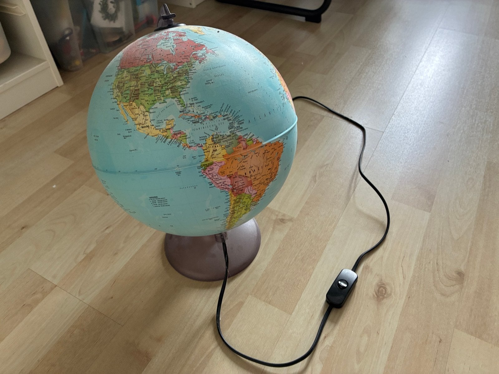 Wereldbol lamp, Huis en Inrichting, Ophalen, Gebruikt, Kunststof, Verlicht
