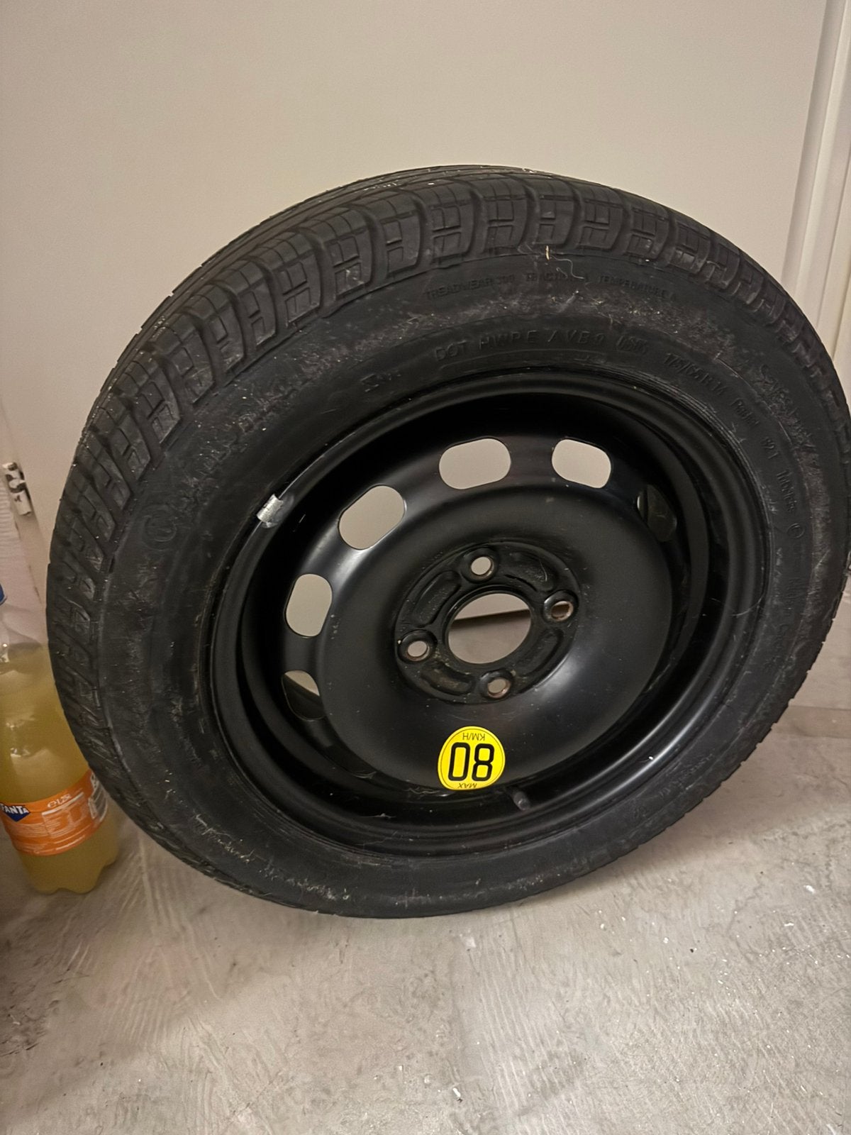 80 km FORD FIESTA, Ophalen, Zo goed als nieuw