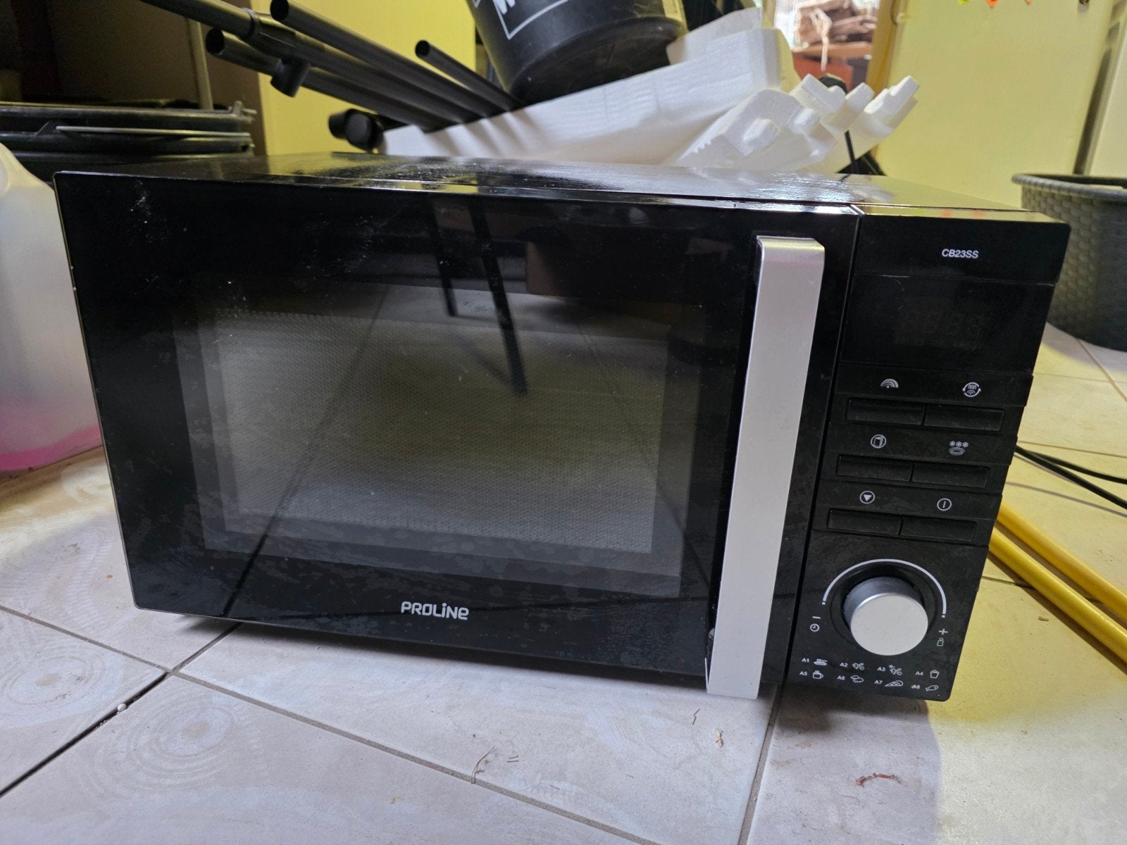 Gratis magnetron - werkt nog, Gebruikt, Ophalen of Verzenden, Magnetron, 45 tot 60 cm