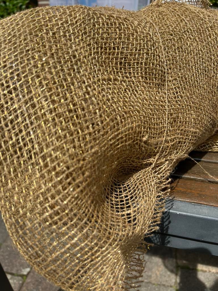 Stuk jute met goud draad 100x400 cm, Gebruikt, Bruin, Ophalen of Verzenden, 200 cm of meer