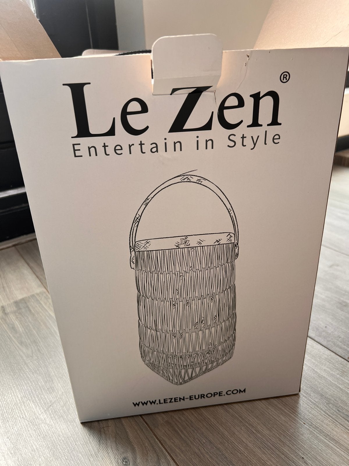 Le Zen Entertain in Style - Nieuwe Zwarte speaker en koeler, Overige merken, Kunststof, Zwart, Nieuw
