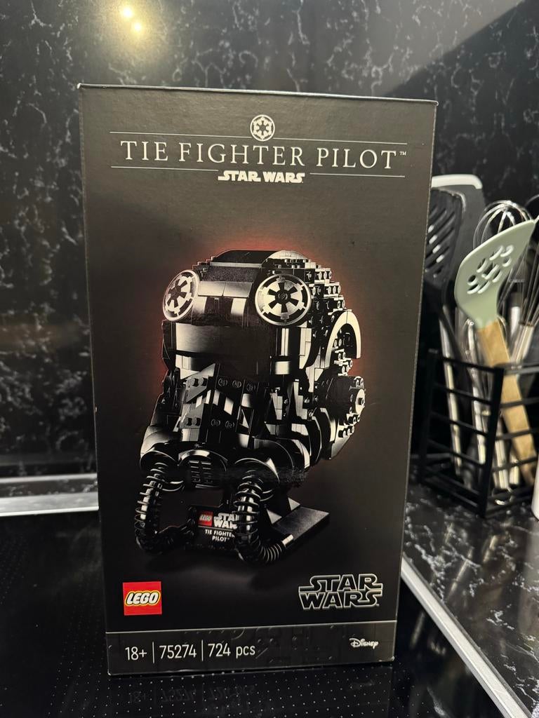 Lego Star Wars TIE Fighter Pilot Helm 75274 nieuw, Ophalen of Verzenden, Nieuw, Complete set, Lego