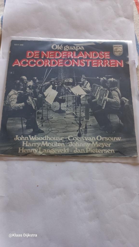 Olé Guapa - De Nederlandse Accordeonsterren, Ophalen of Verzenden, Gebruikt, 7 inch, Levenslied of Smartlap
