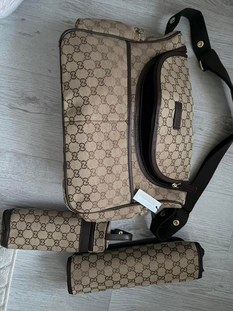 Bruine Gucci luiertas, Ophalen of Verzenden, Zo goed als nieuw