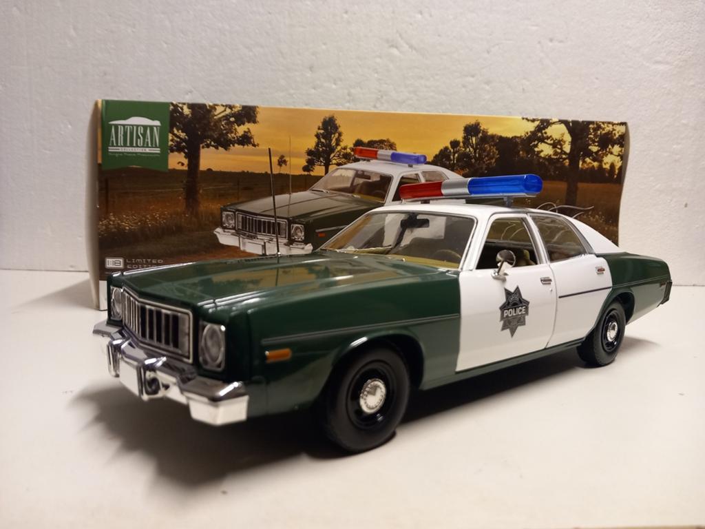 Plymouth Fury 1975 Police car Greenlight 1:18 KRD, Ophalen of Verzenden, Zo goed als nieuw, Auto, Overige merken