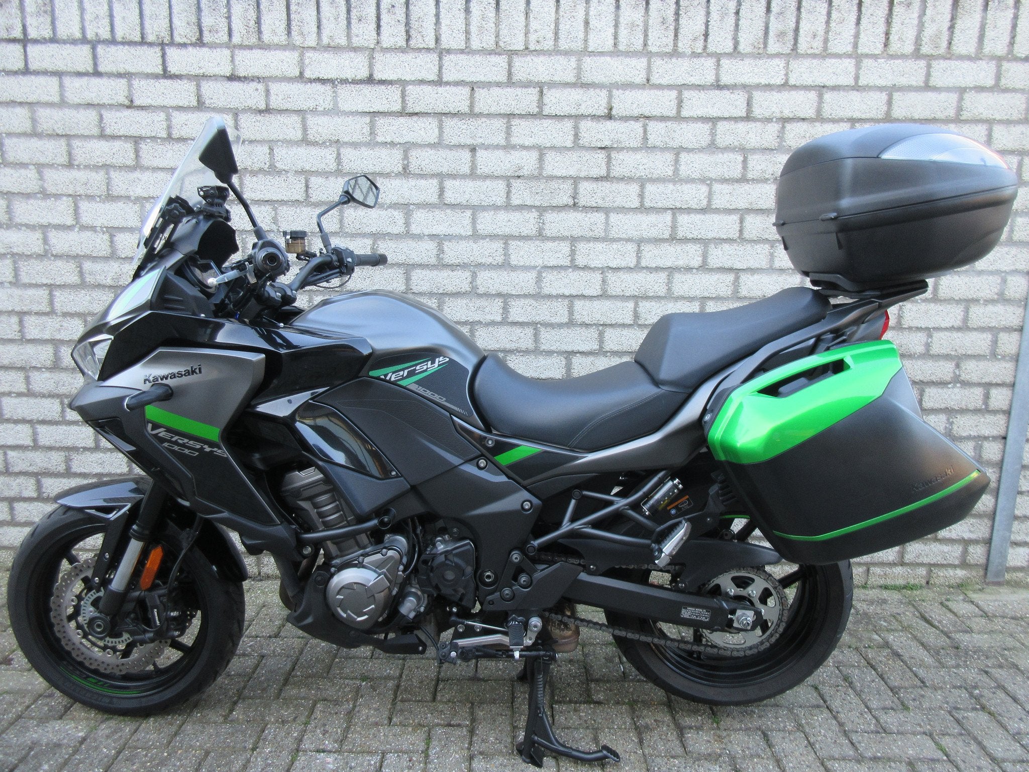 Kawasaki VERSYS 1000 TOUR (bj 2023), Bedrijf, Toermotor