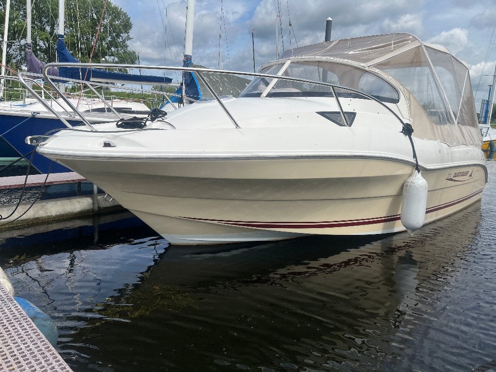 QUICKSILVER 650 Cruiser - 230 PK Mercruiser, Ophalen, Gebruikt, 2.00 meter, 2 m
