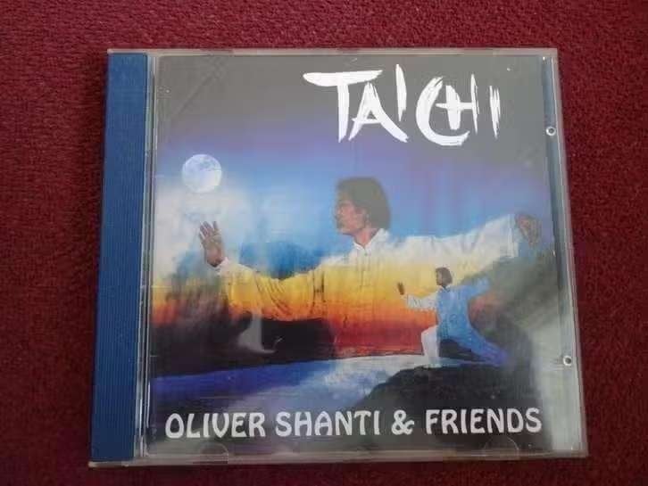 CD Oliver Shanti & Friends – Tai Chi / SKV 006 CD, Traditioneel en Volksmuziek, Ophalen of Verzenden, Zo goed als nieuw, Album