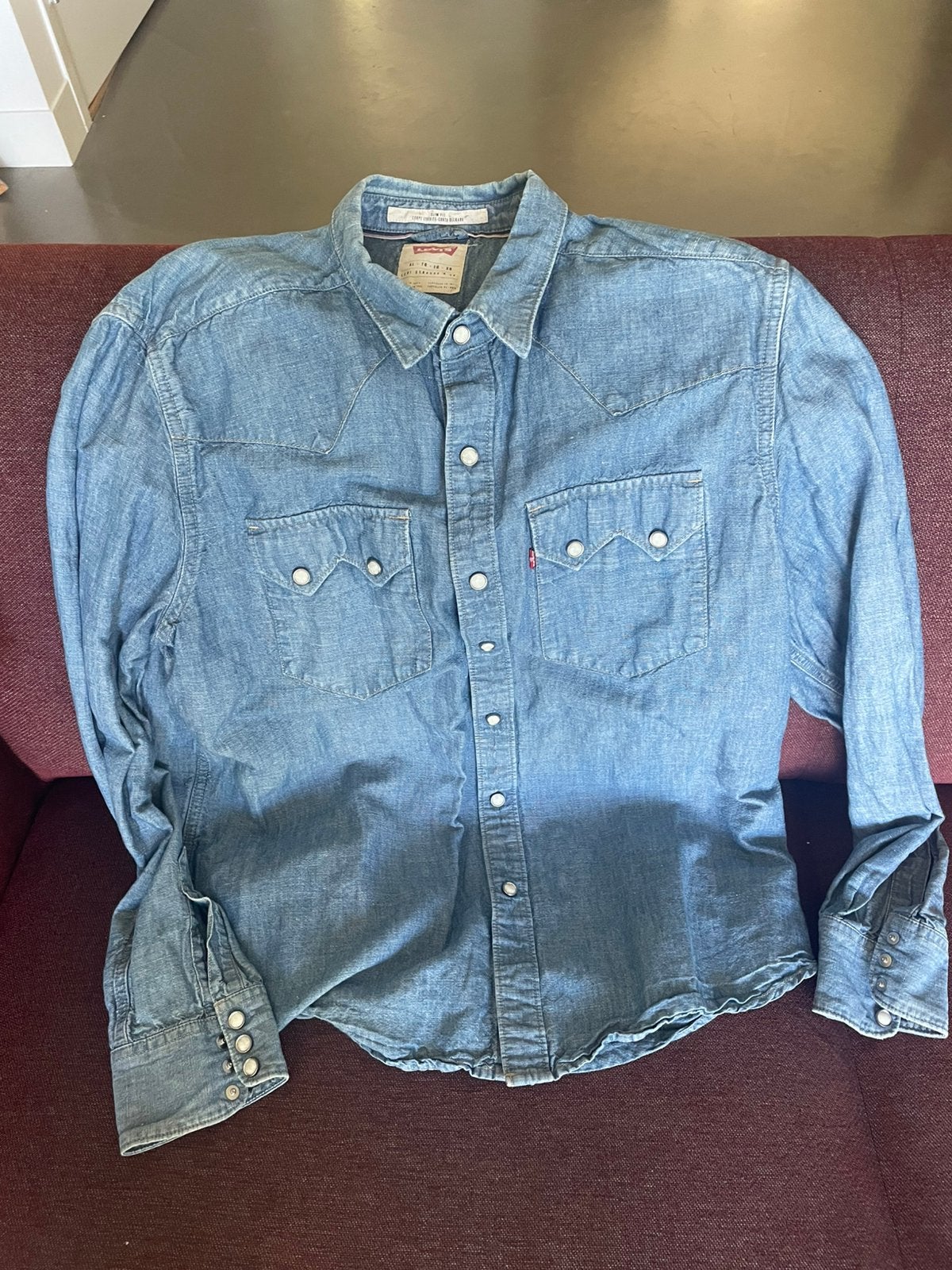 LEVIS overhemd maat L, Kleding | Heren, Overhemden, Ophalen of Verzenden, Zo goed als nieuw, Blauw, Halswijdte 41/42 (L)