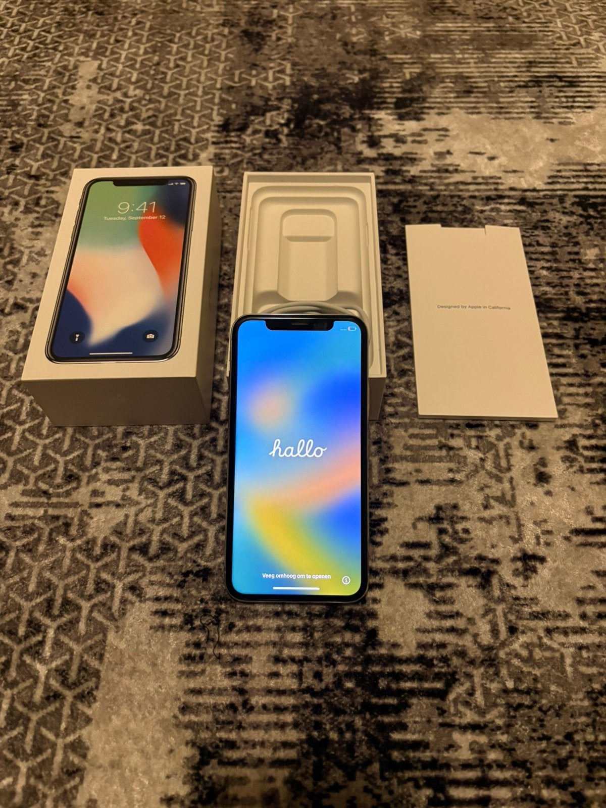 iPhone X 256GB Zilver - met originele doos+lader (compleet), 256 GB, Zo goed als nieuw, 81 %, Zonder simlock