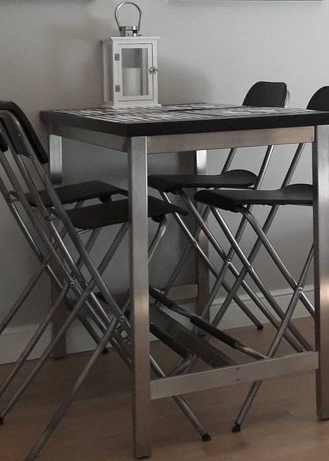 Bar tafel met 2 stolen Nieuwe, Ophalen, Nieuw
