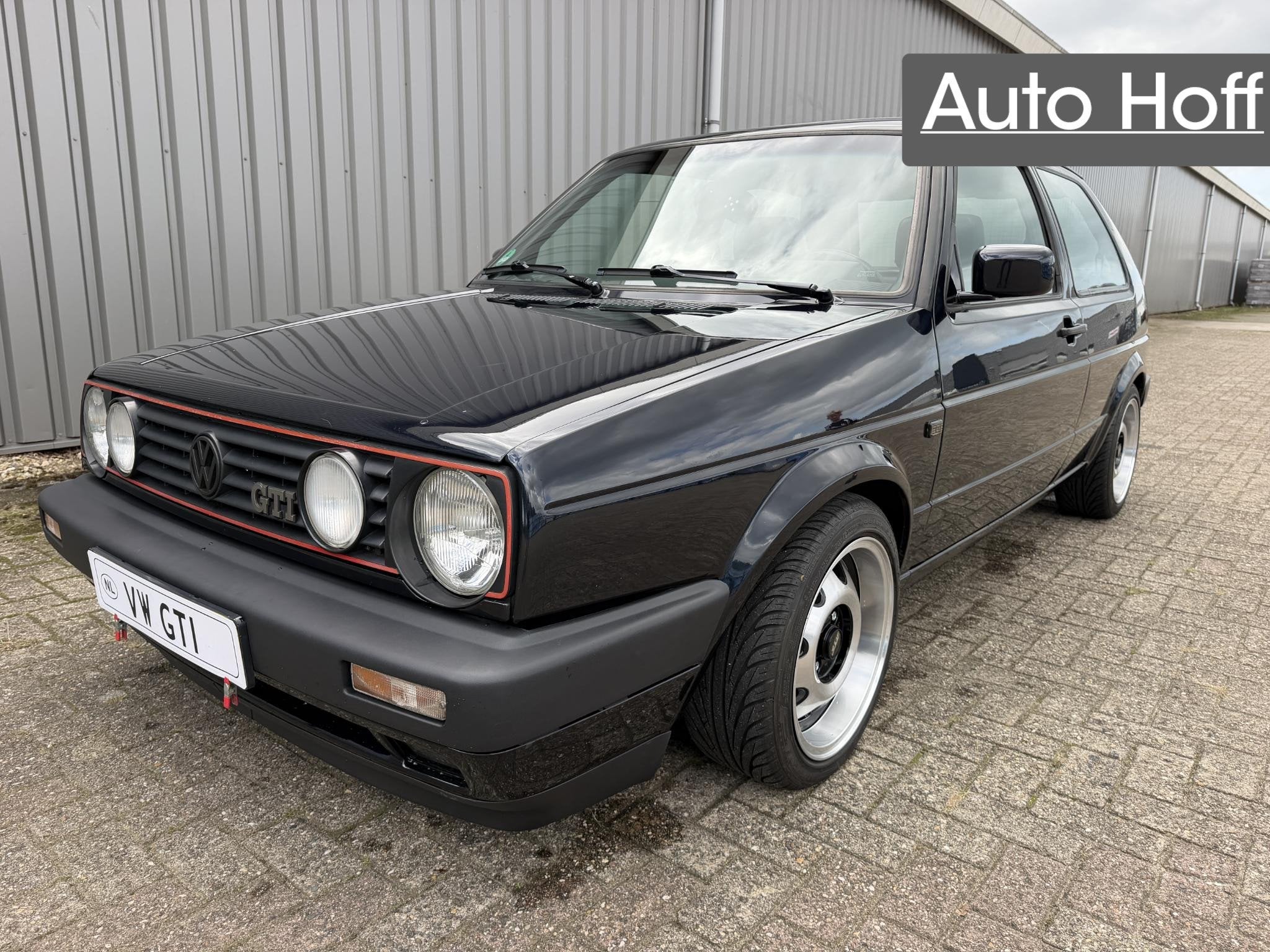 Volkswagen Golf 1.8 GTI Inj. Edition Blue | Leer | Schuifdak, Auto's, Voorwielaandrijving, Gebruikt, 4 cilinders, 850 kg