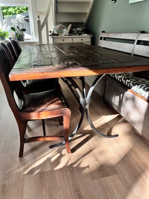 Robuuste Eettafel, Huis en Inrichting, Ophalen, Gebruikt, 100 tot 150 cm, 200 cm of meer