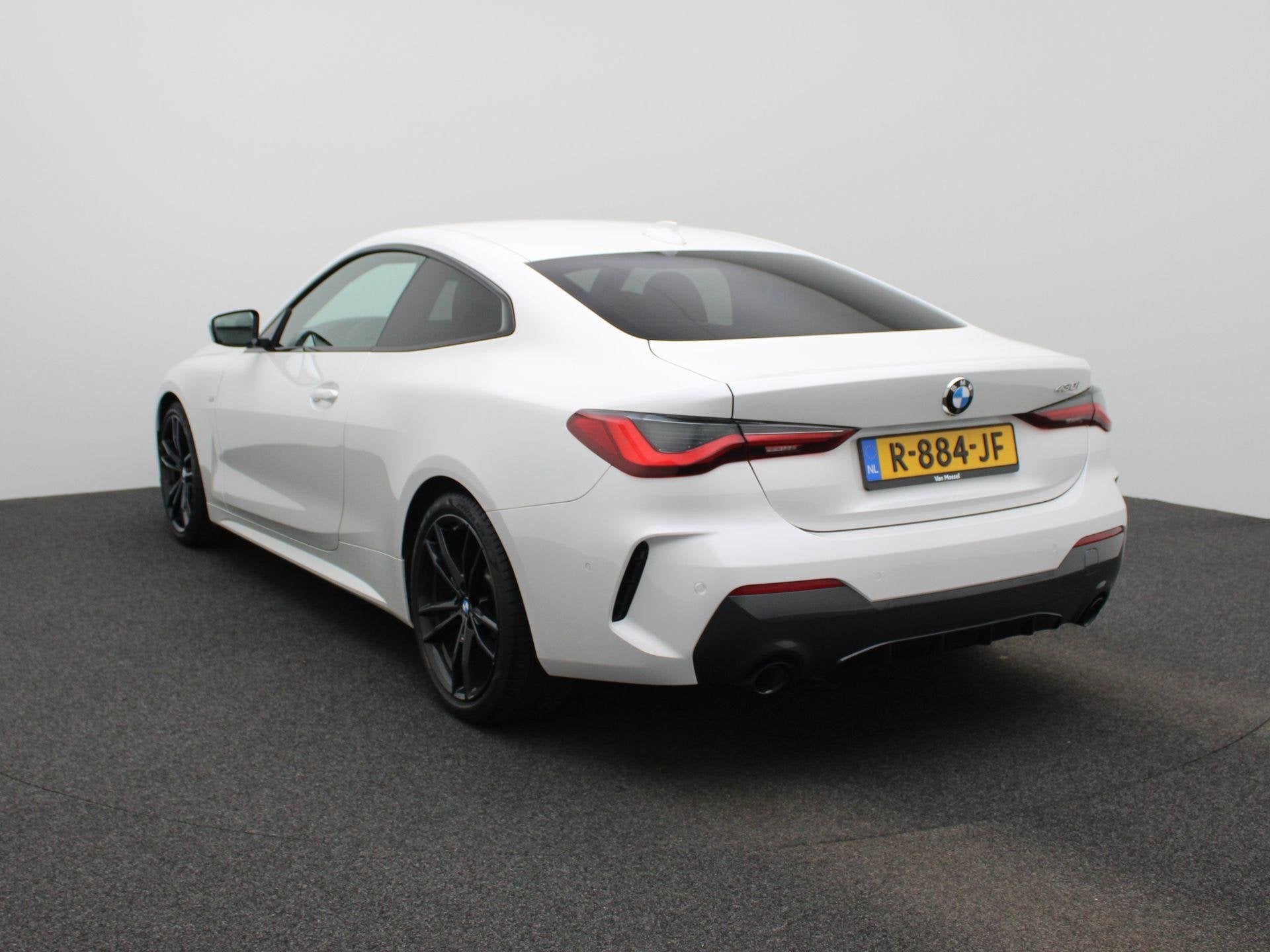 BMW 4-serie Coupé 430i High Executive | M-SPORT | Harman/Ka, Auto's, Automaat, Gebruikt, 4 stoelen, Wit