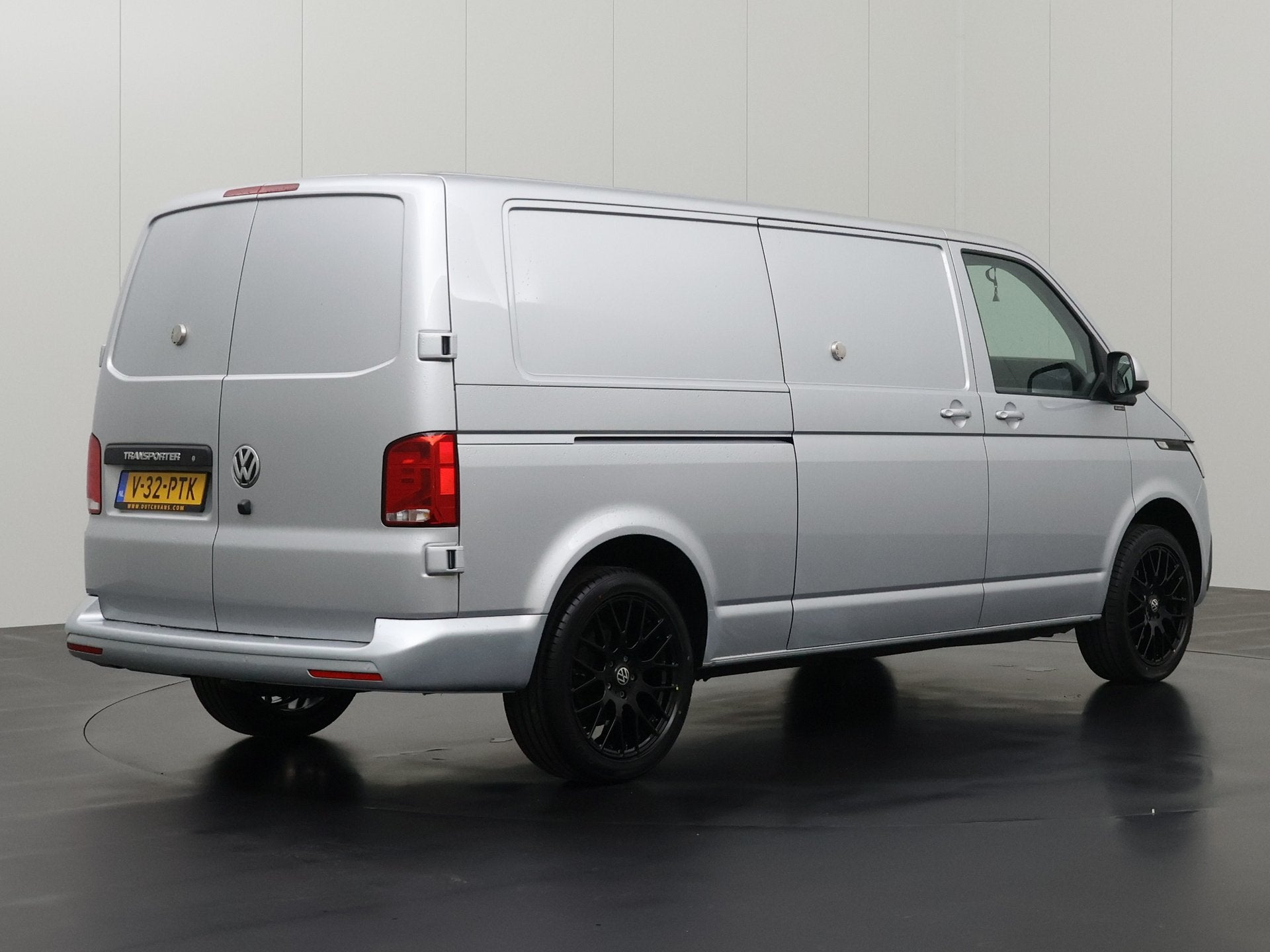 Volkswagen Transporter 2.0TDi 150PK DSG Automaat Lang Busine, Dealer onderhouden, Stof, Gebruikt, 4 cilinders