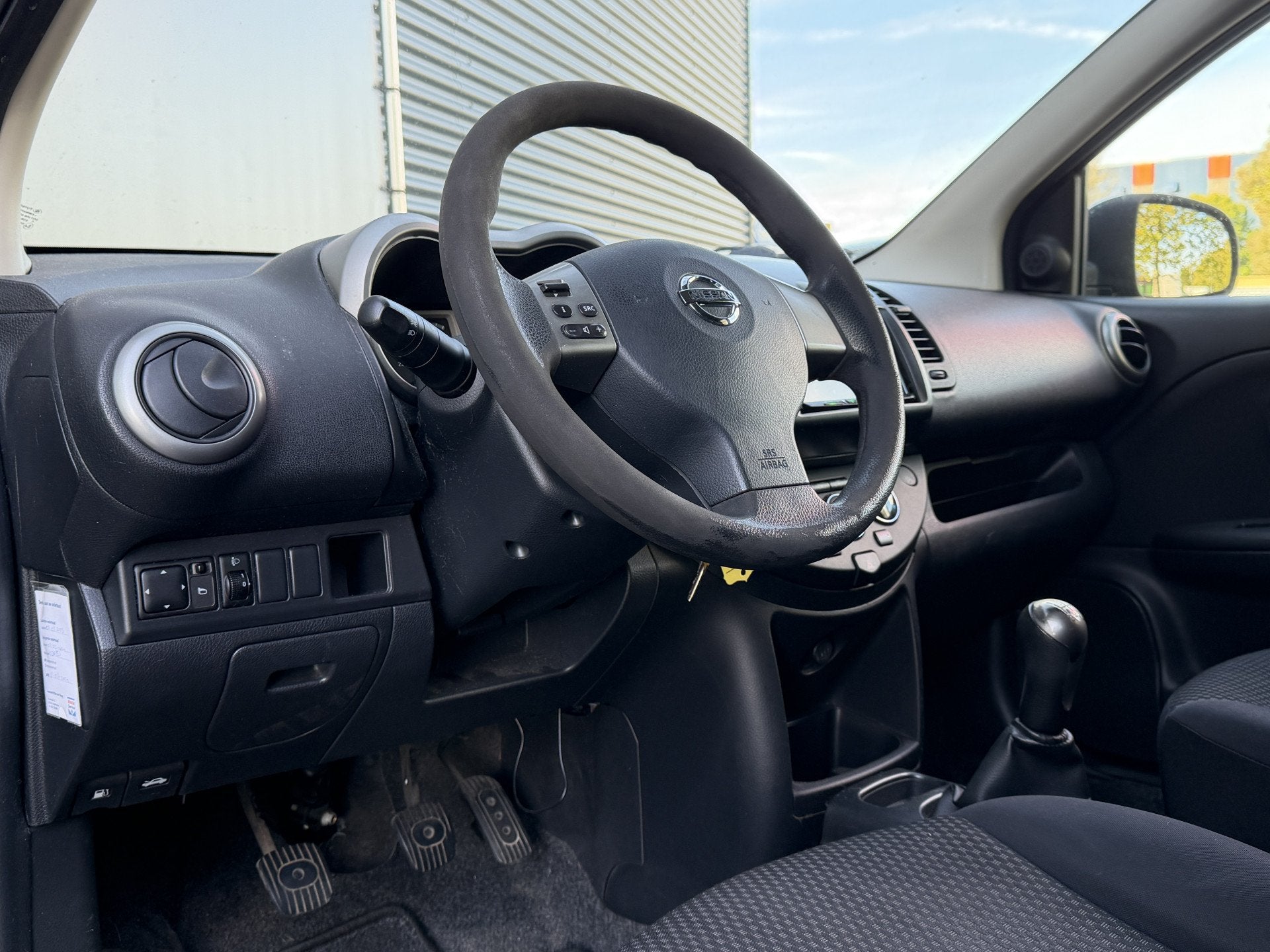 Nissan Note BWJ 2006 | 1.6I 111PK First Note | TREKHAAK | CL, Voorwielaandrijving, Gebruikt, Zwart, 4 cilinders