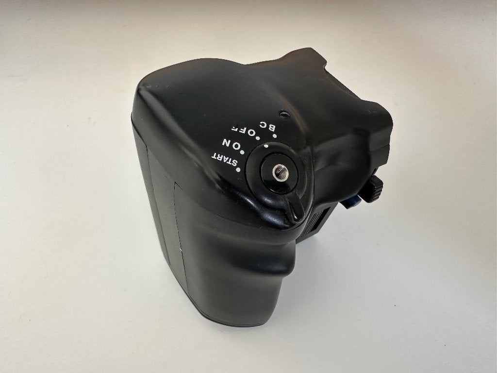 Mamiya WG401 Power Drive Winder Grip, Ophalen of Verzenden, Niet werkend, Spiegelreflex, Overige Merken