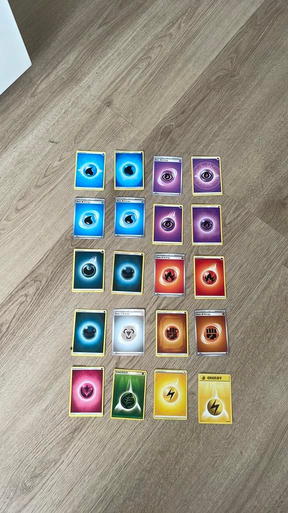 Pokemon kaarten energy’s : water, vuur, energy, power, enz., Ophalen of Verzenden, Zo goed als nieuw, Meerdere kaarten