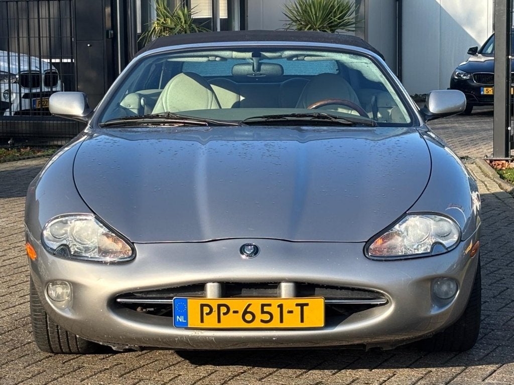 Jaguar XK8 4.0 V8 Convertible Cabriolet 1999 Youngtimer, foto 2