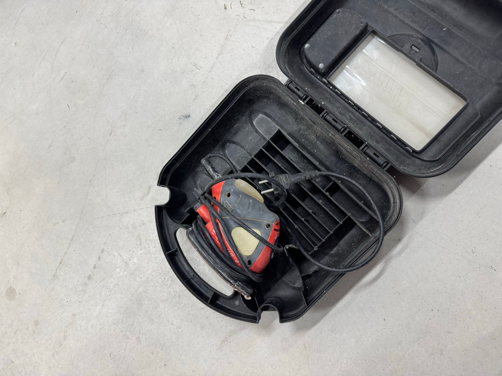 Black & Decker Mouse schuurmachine met koffer, Ophalen of Verzenden, Gebruikt, Minder dan 600 watt, Overige typen