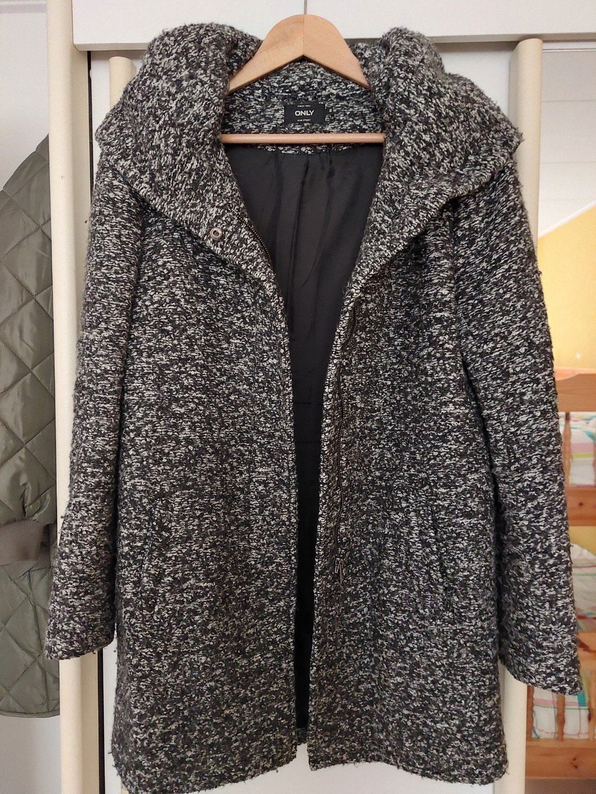 ZGAN Trendy ZWART GEMÊLEERDE JAS met GROTE KRAAG in MAAT M, Maat 38/40 (M), Only, Zwart, Ophalen of Verzenden