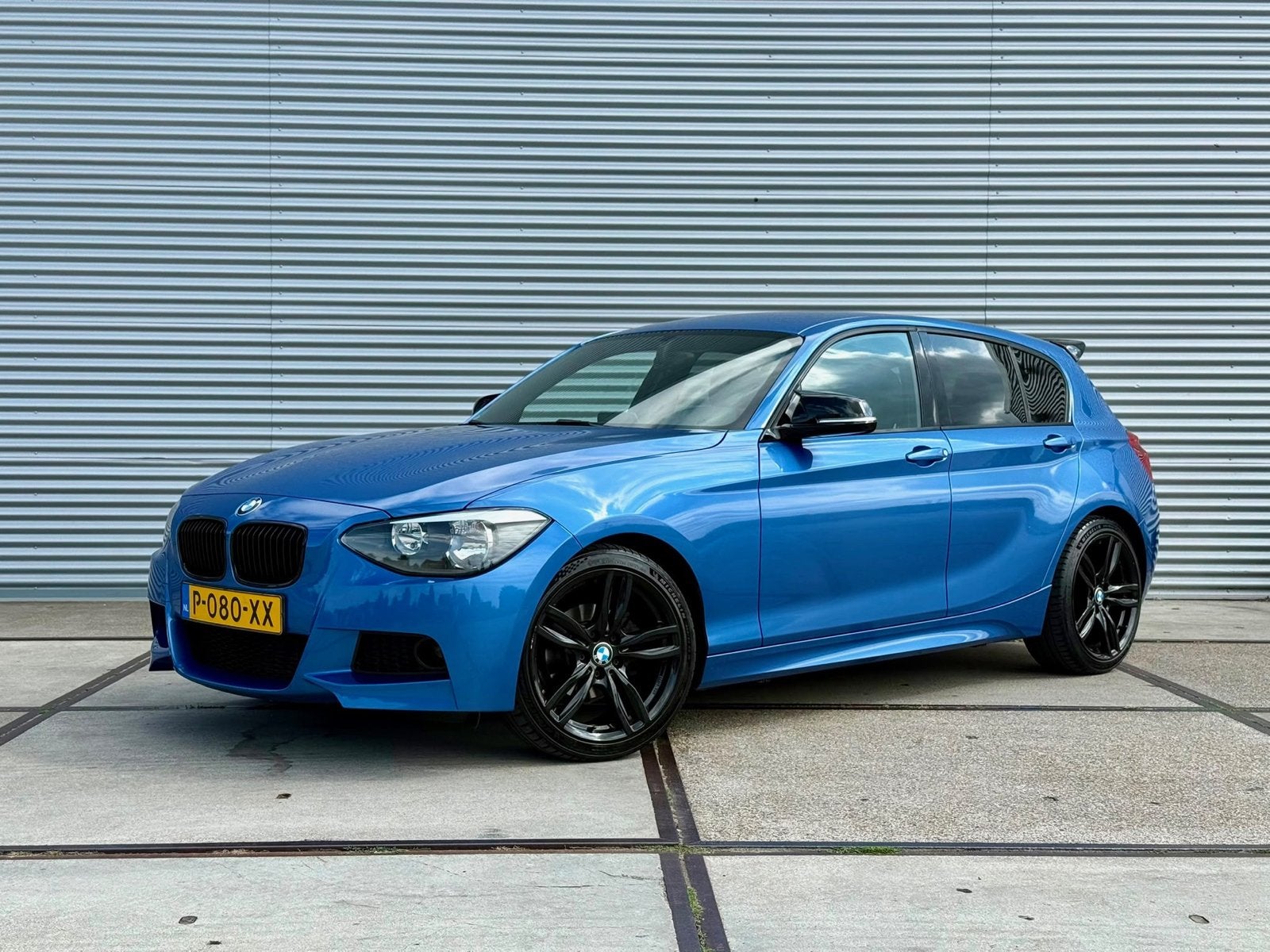 BMW 1-Serie 116i M-pakket, Auto's, 1-Serie, 4 cilinders, Blauw, 1200 kg