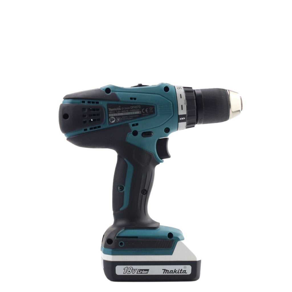 Makita DF547D Schroefmachine + 18V oplader en Accu, Makita, Zo goed als nieuw, Support@makita.com, Makita Corporation, 3-11-8, Sumiyoshi-cho, 
Anjo, Aichi 446-8502
Japan