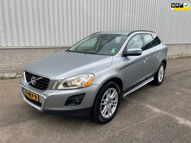 Volvo XC60 2.4 D5 AWD Summum, Auto's, Automaat, 1716 kg, Gebruikt, 197 €/maand