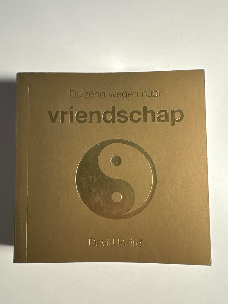 DUIZEND WEGEN NAAR VRIENDSCHAP - David Baird, Boeken, Ophalen of Verzenden, Zo goed als nieuw