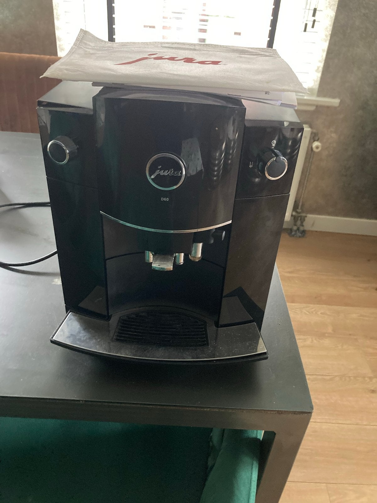 Jura D60 koffiemachine - defect voor onderdelen/reparatie, Witgoed en Apparatuur, Ophalen of Verzenden, Niet werkend, Koffiemachine