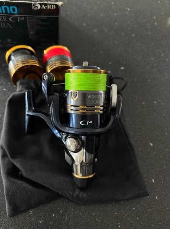 Shimano twin power ci4 3000sra molen, Ophalen, Zo goed als nieuw, Molen