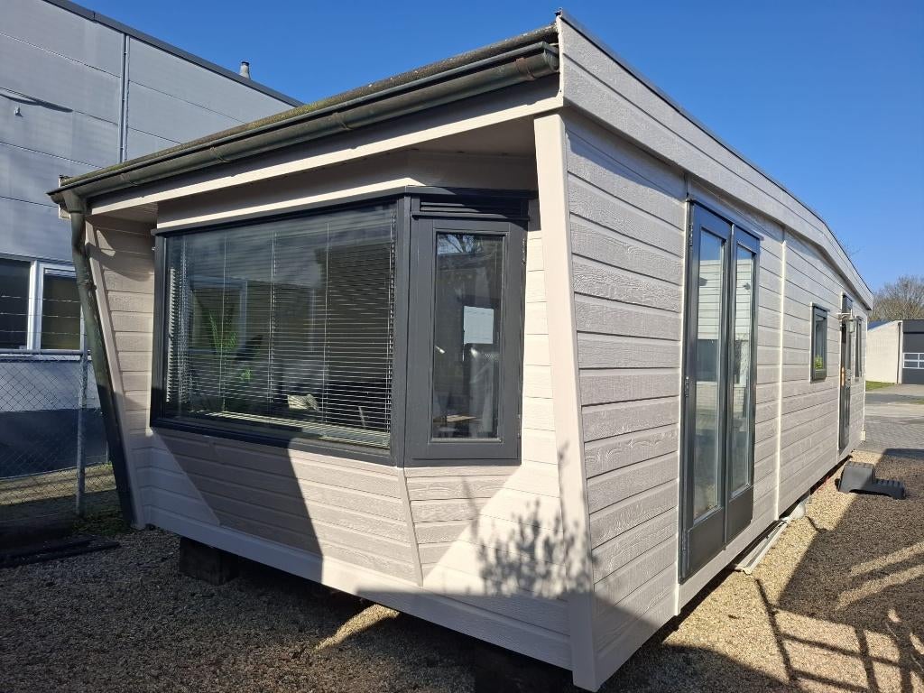 CHALET MET 2 SLAAPKAMERS TE KOOP!, Caravans en Kamperen, Stacaravans, tot en met 2, Verzenden