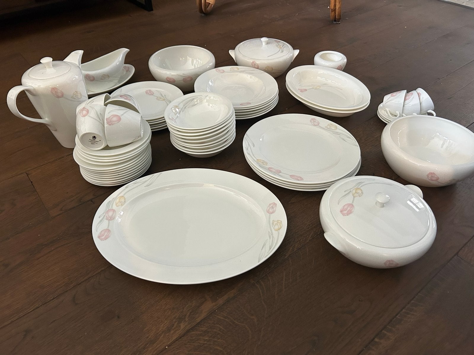 Wedgwood servies - diverse onderdelen, Gebruikt, Klassiek, Ophalen of Verzenden, Wedgwood