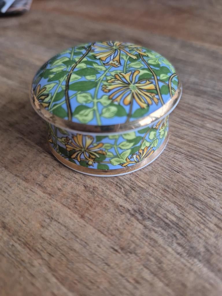 William Morris Honeysuckle doosje – fine bone china–England, Ophalen of Verzenden