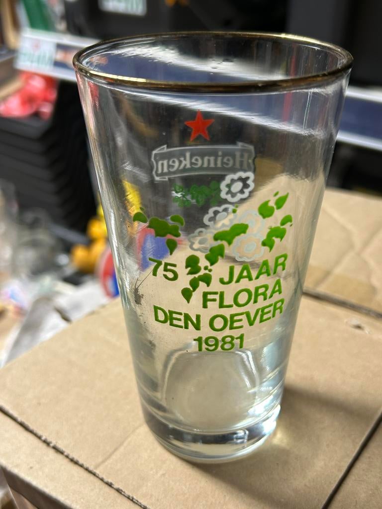 Heineken dubbeldruk glas vaasje, Ophalen, Zo goed als nieuw, Glas of Glazen, Heineken